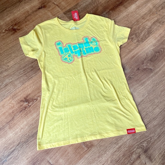 NWT Animal Crossing official‎ Nintendo merch shirt LARGE switch new horizons - Picture 1 of 8